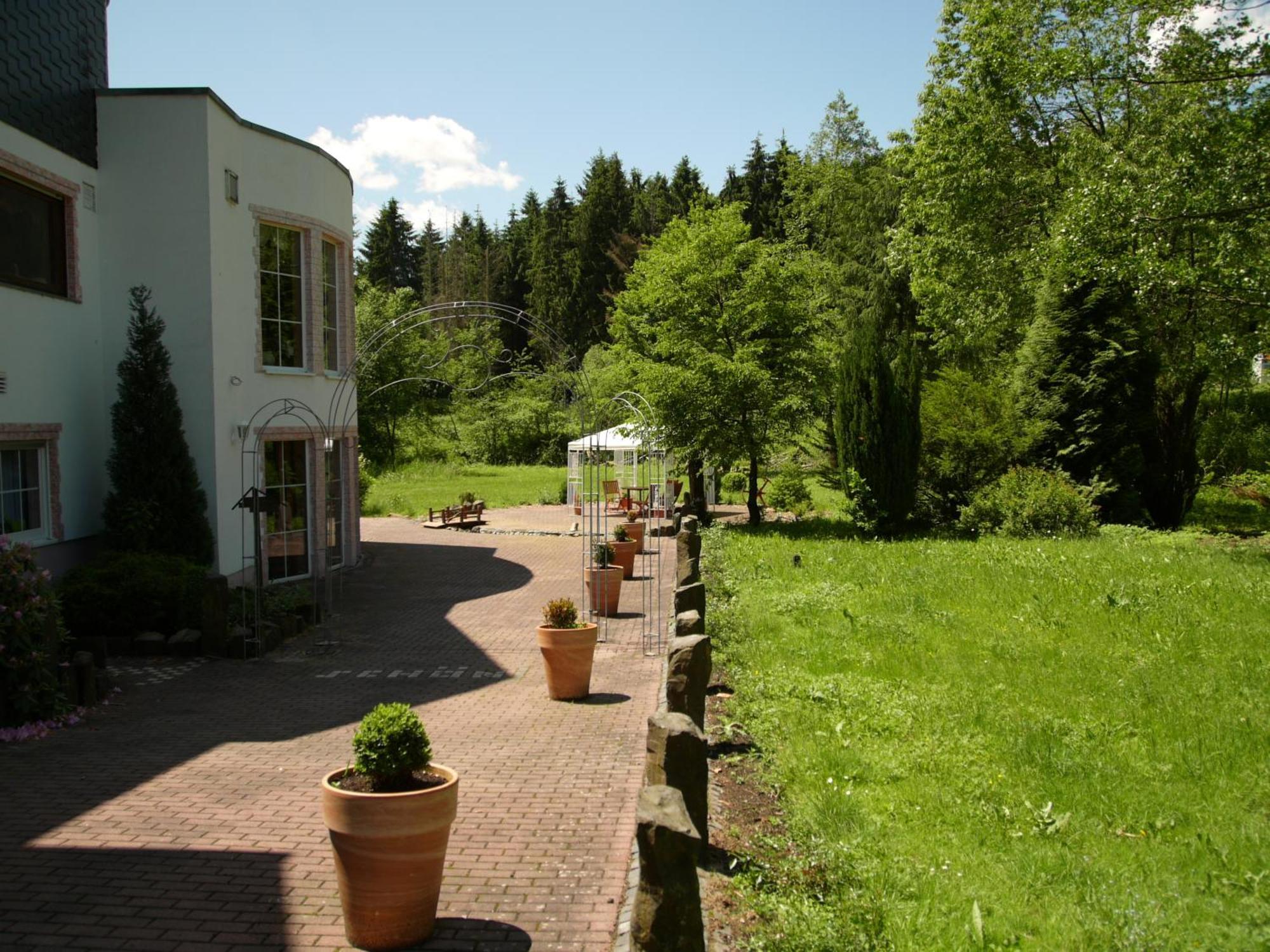 Studentenmuehle Hotel - Restaurant Nomborn Dış mekan fotoğraf