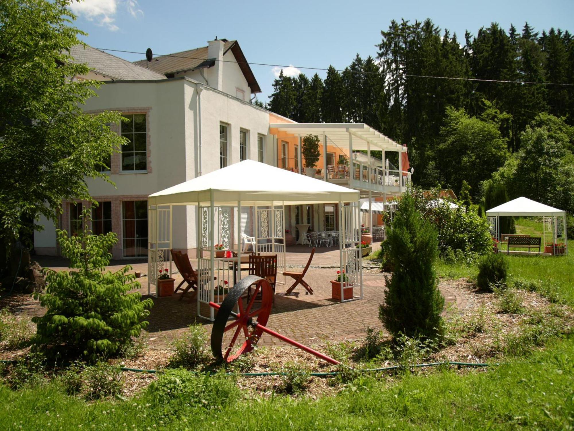 Studentenmuehle Hotel - Restaurant Nomborn Dış mekan fotoğraf