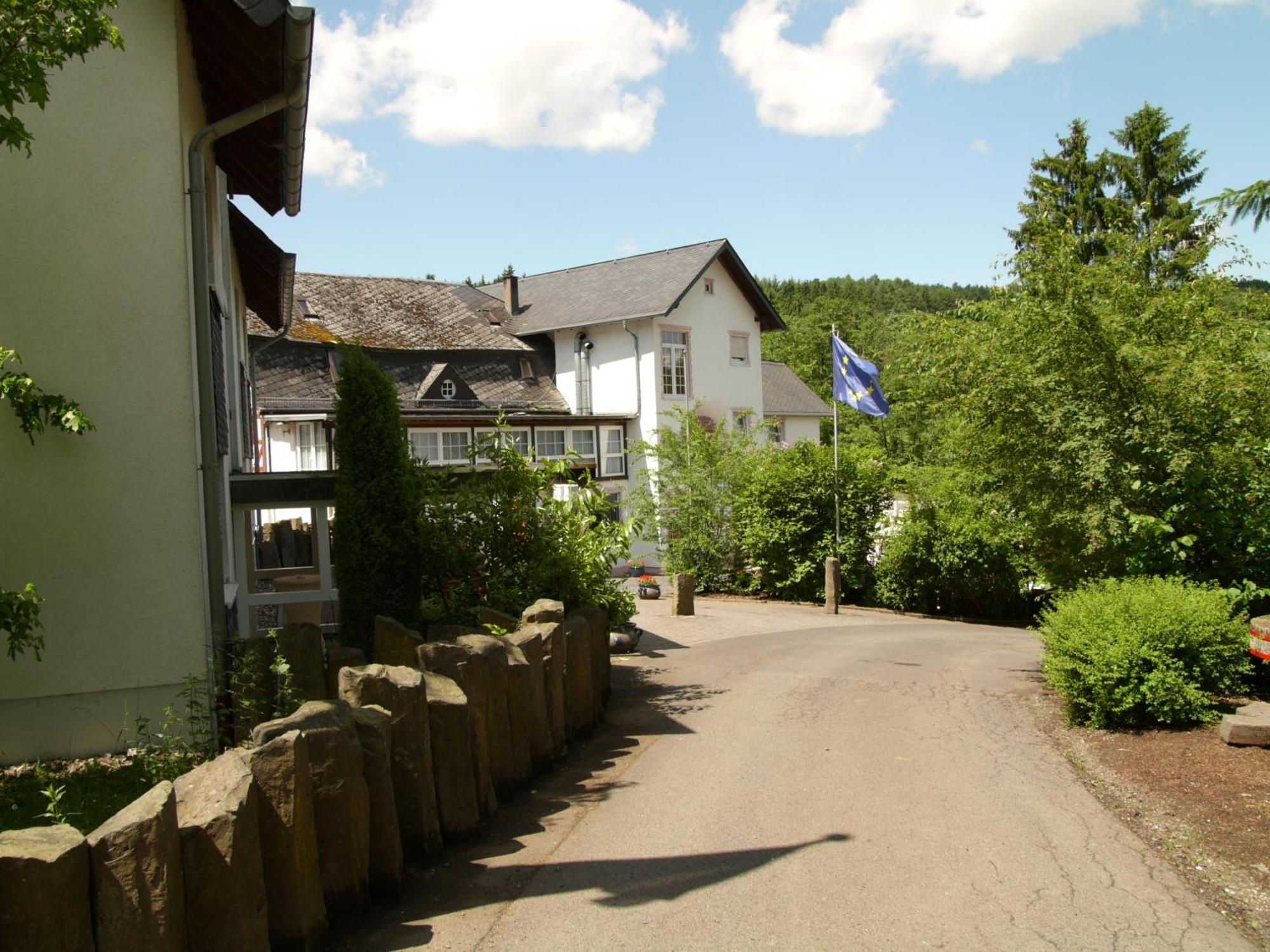 Studentenmuehle Hotel - Restaurant Nomborn Dış mekan fotoğraf