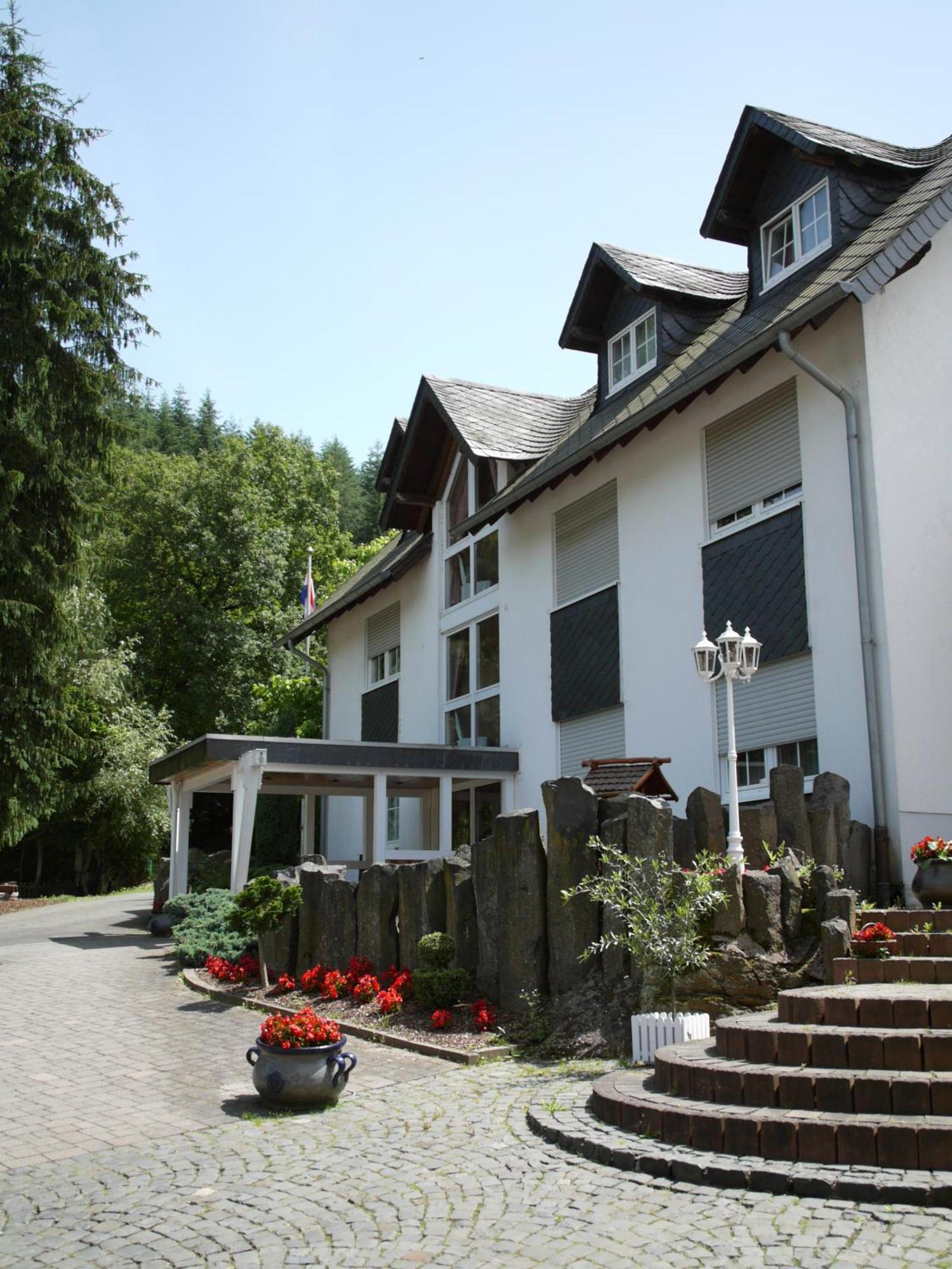 Studentenmuehle Hotel - Restaurant Nomborn Dış mekan fotoğraf