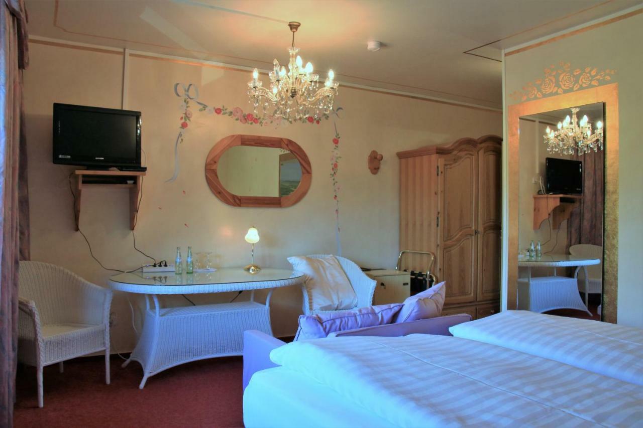 Studentenmuehle Hotel - Restaurant Nomborn Dış mekan fotoğraf